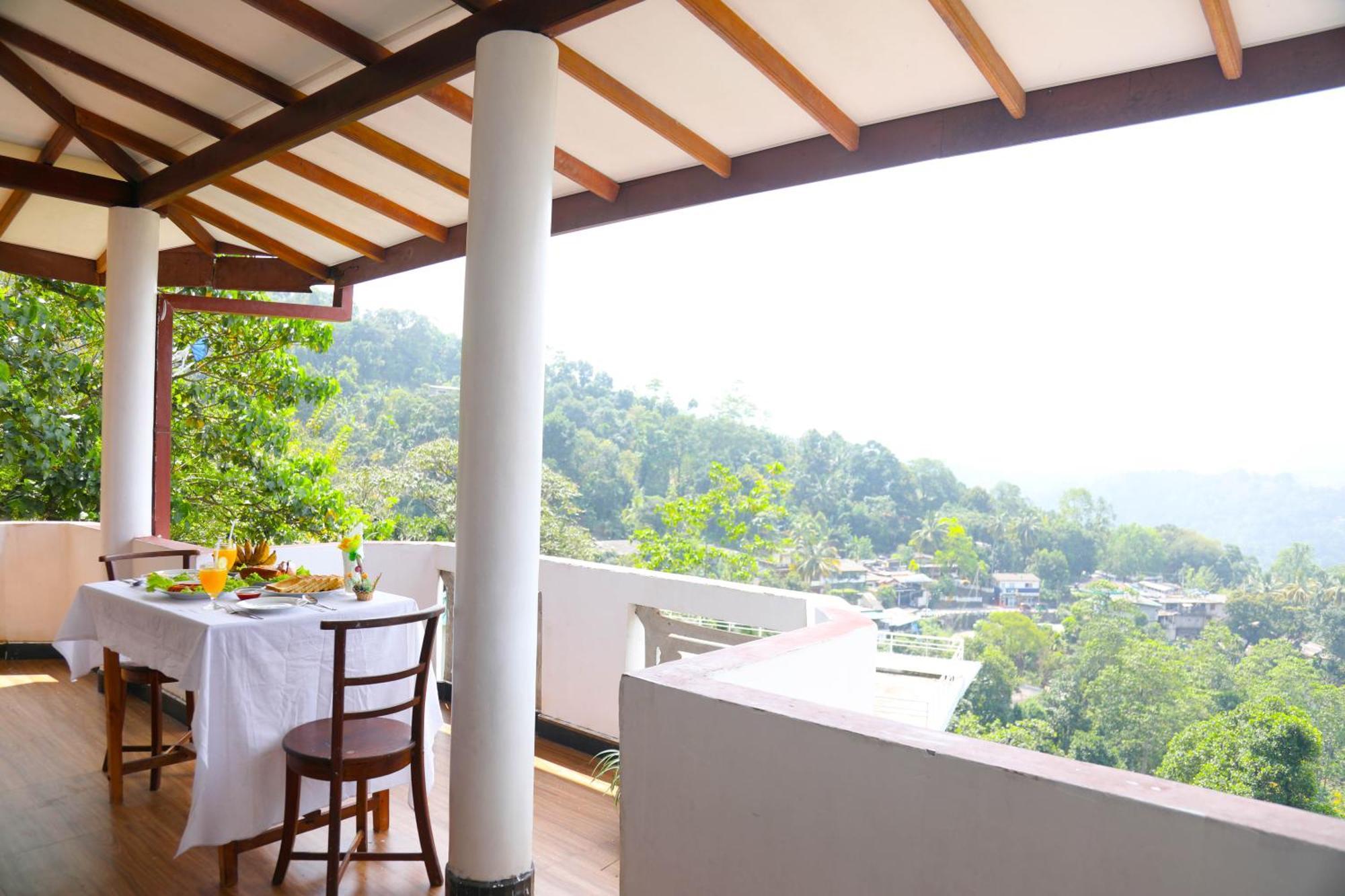 Mountain Bliss Villa Peradeniya Exterior foto