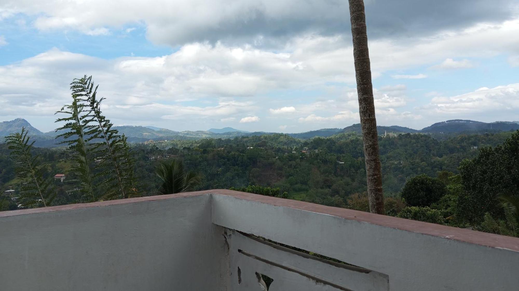 Mountain Bliss Villa Peradeniya Habitación foto