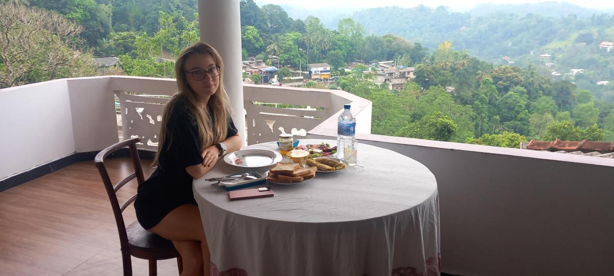Mountain Bliss Villa Peradeniya Exterior foto